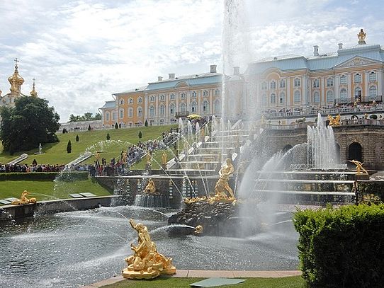 Cascades in front of palace
