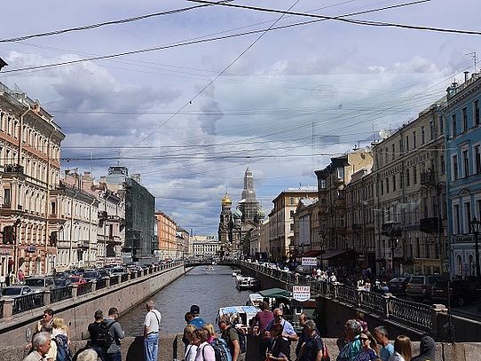 Kanal mit Blutkirche