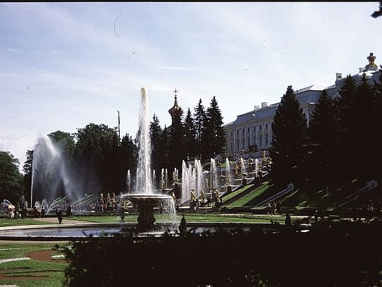 Cascades Cascades
